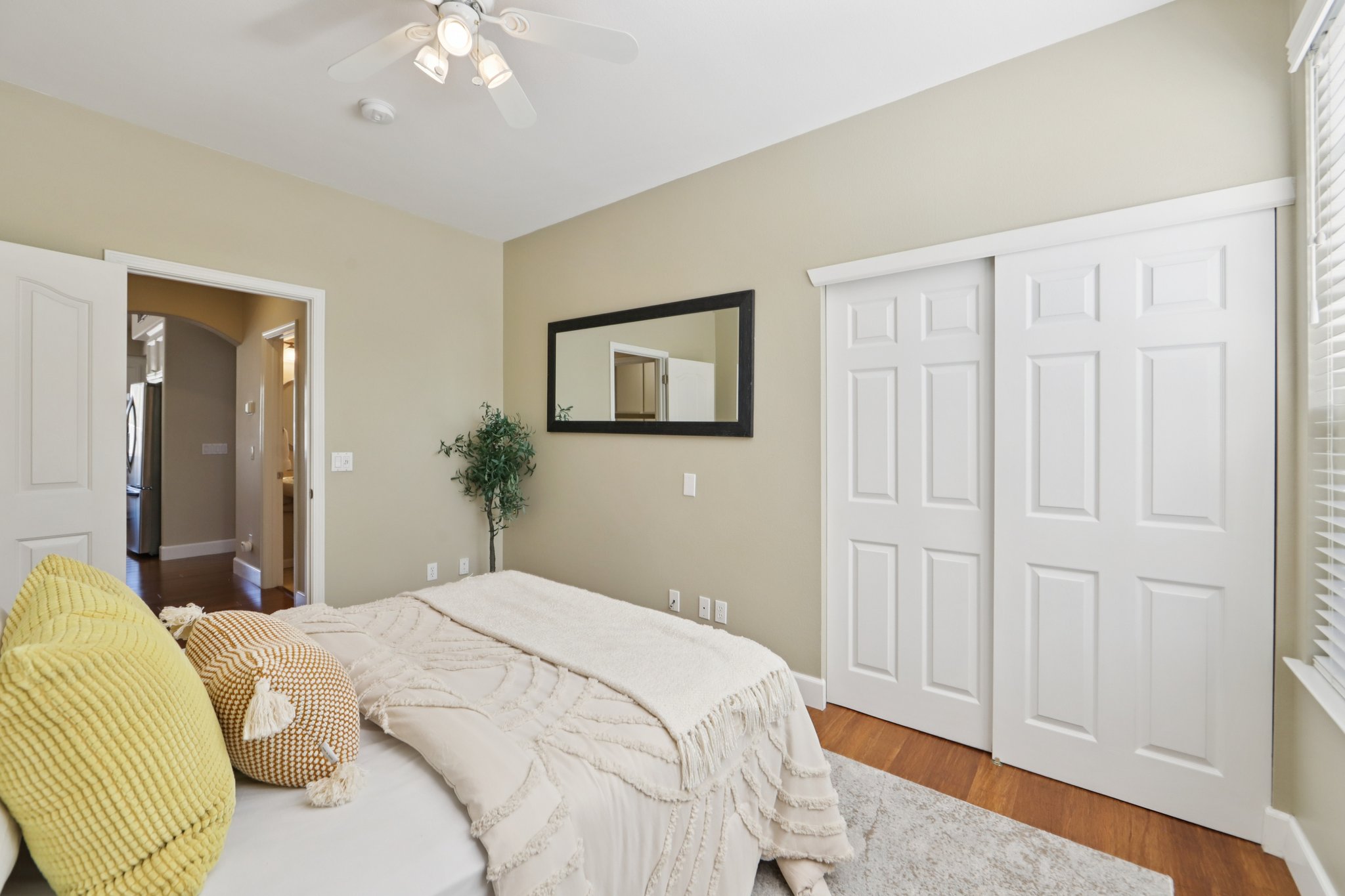 Hillstone Dr-S0304-036.jpg