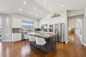 Hillstone Dr-S0304-025.jpg