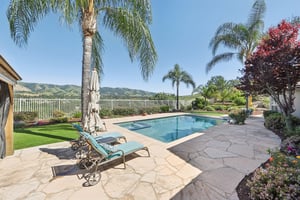 Hillstone Dr-S0304-049.jpg