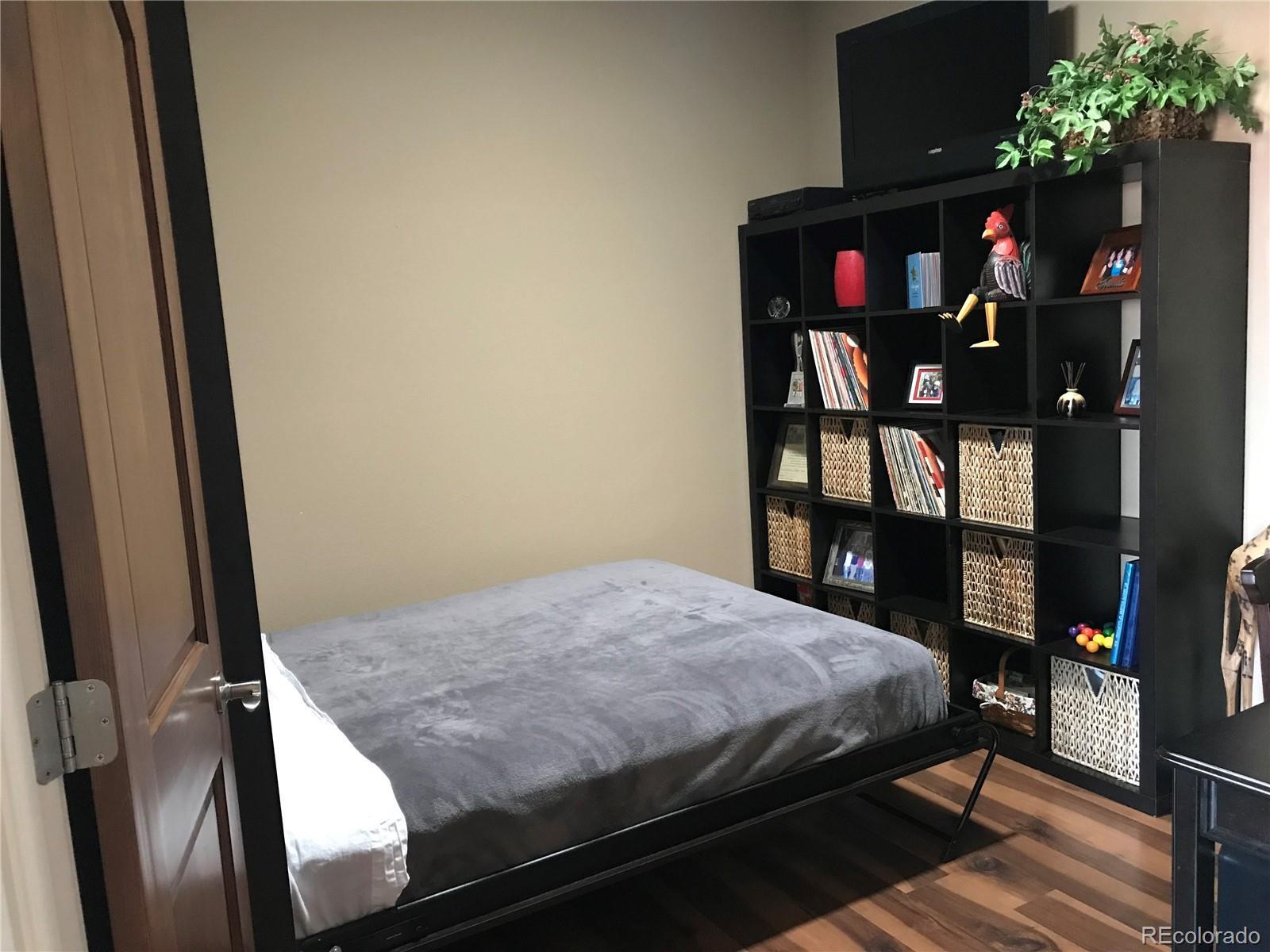 Example of secondary room with existing Murphy bed