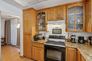 2199 Avenida de las Flores-S1409-015.jpg