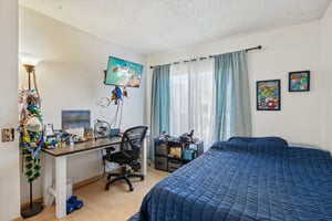 2199 Avenida de las Flores-S1409-023.jpg