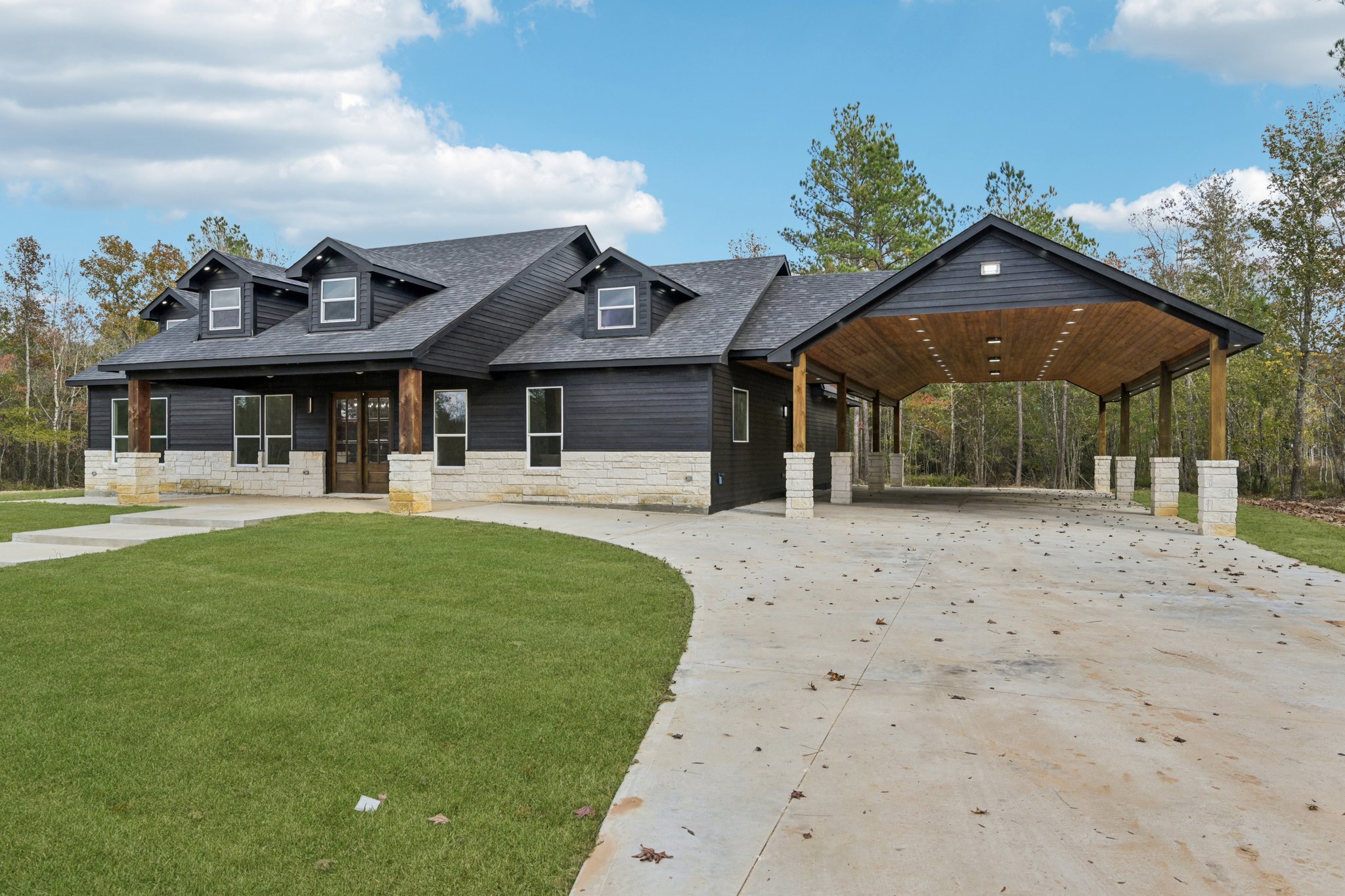 County Rd 301-L1811-007.jpg