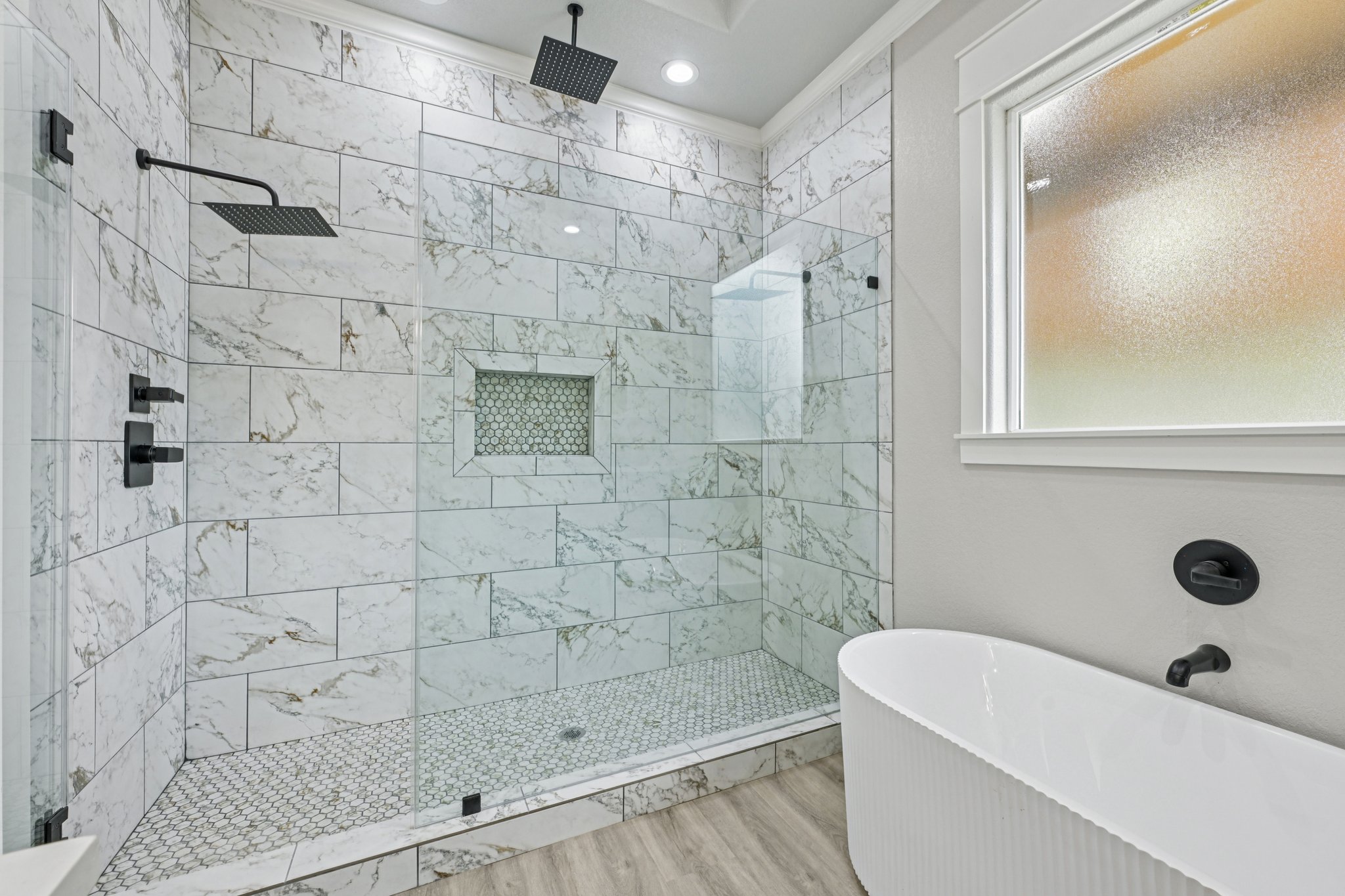 County Rd 301-L1811-038.jpg