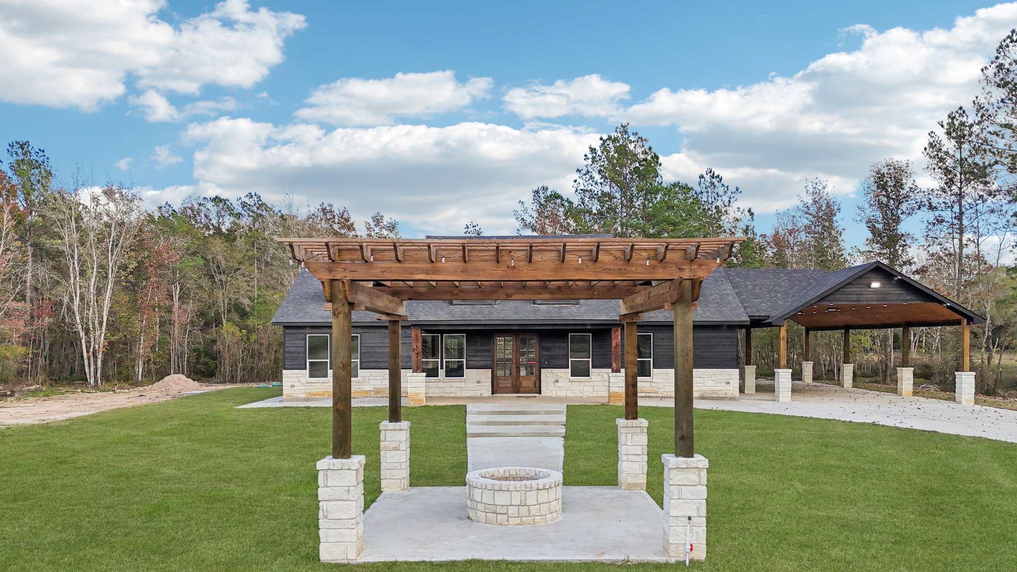 County Rd 301-L1811-063.jpg