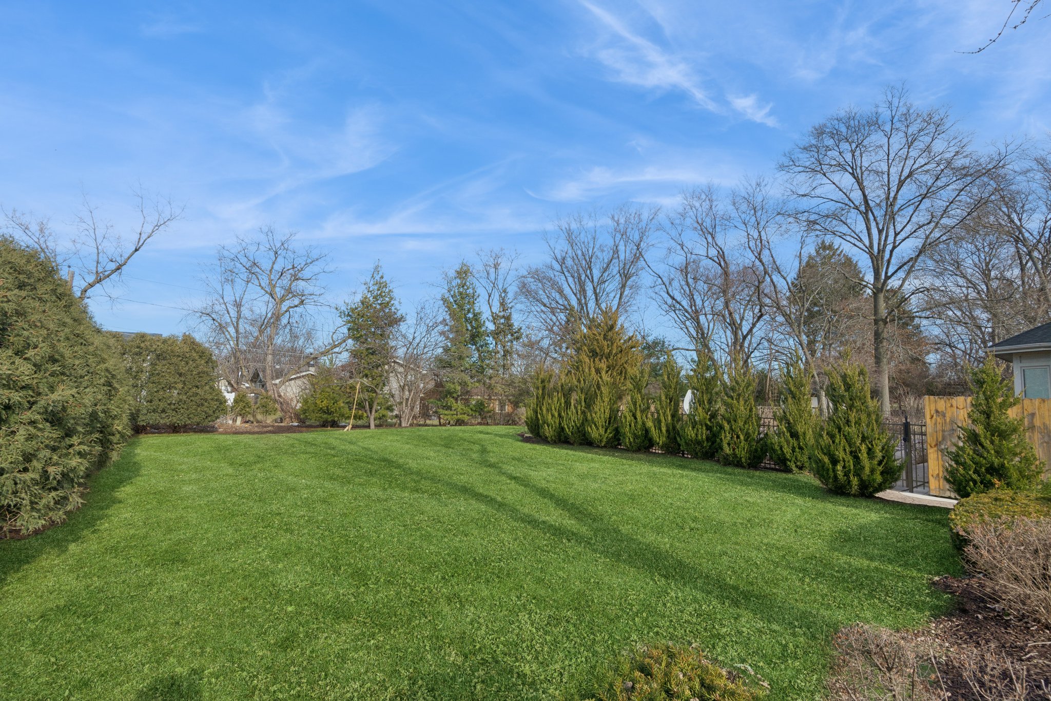 21W770 Glen Park Rd_004.jpg