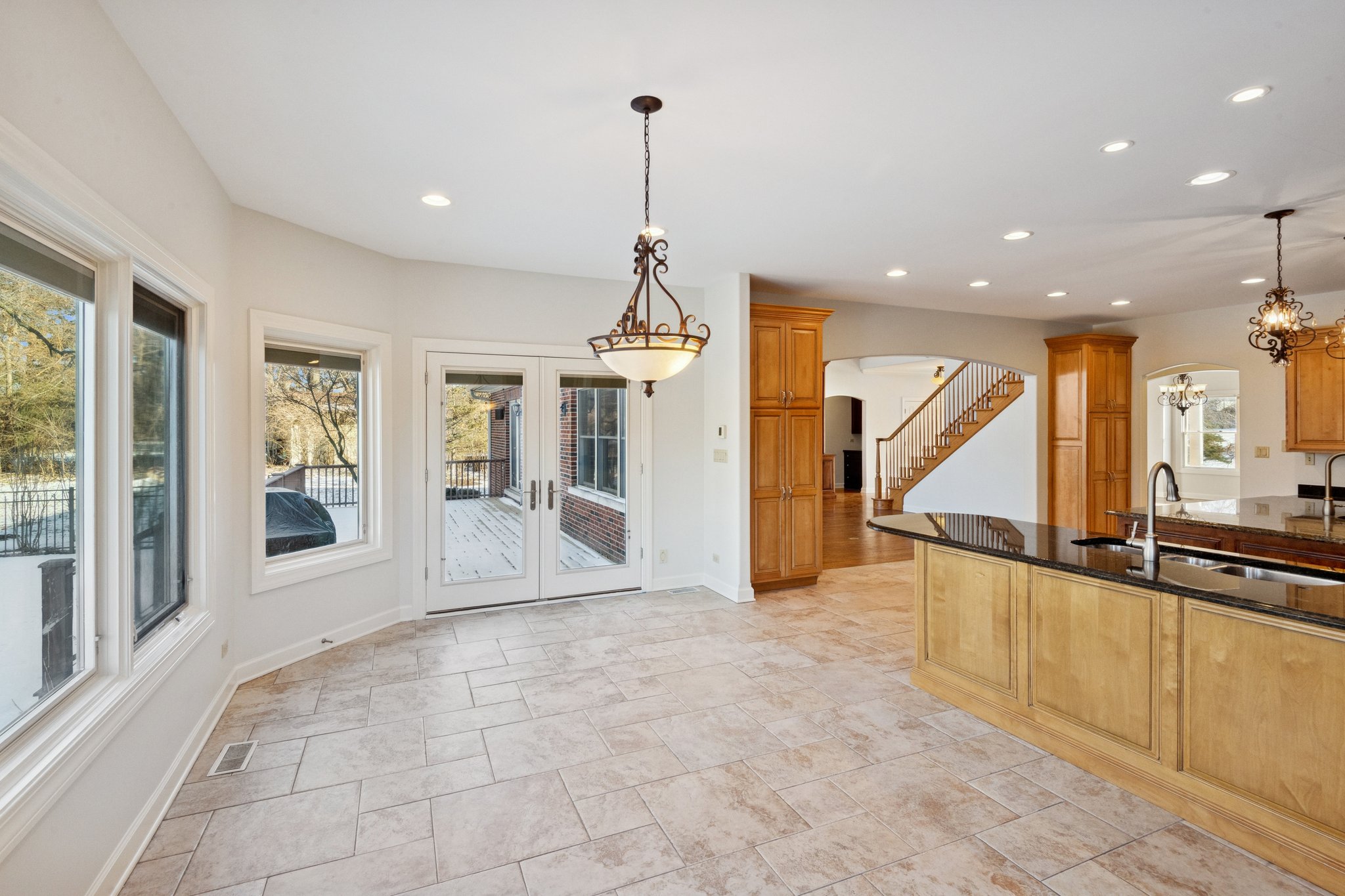 1183 - 21W770 Glen Park Rd_014.jpg