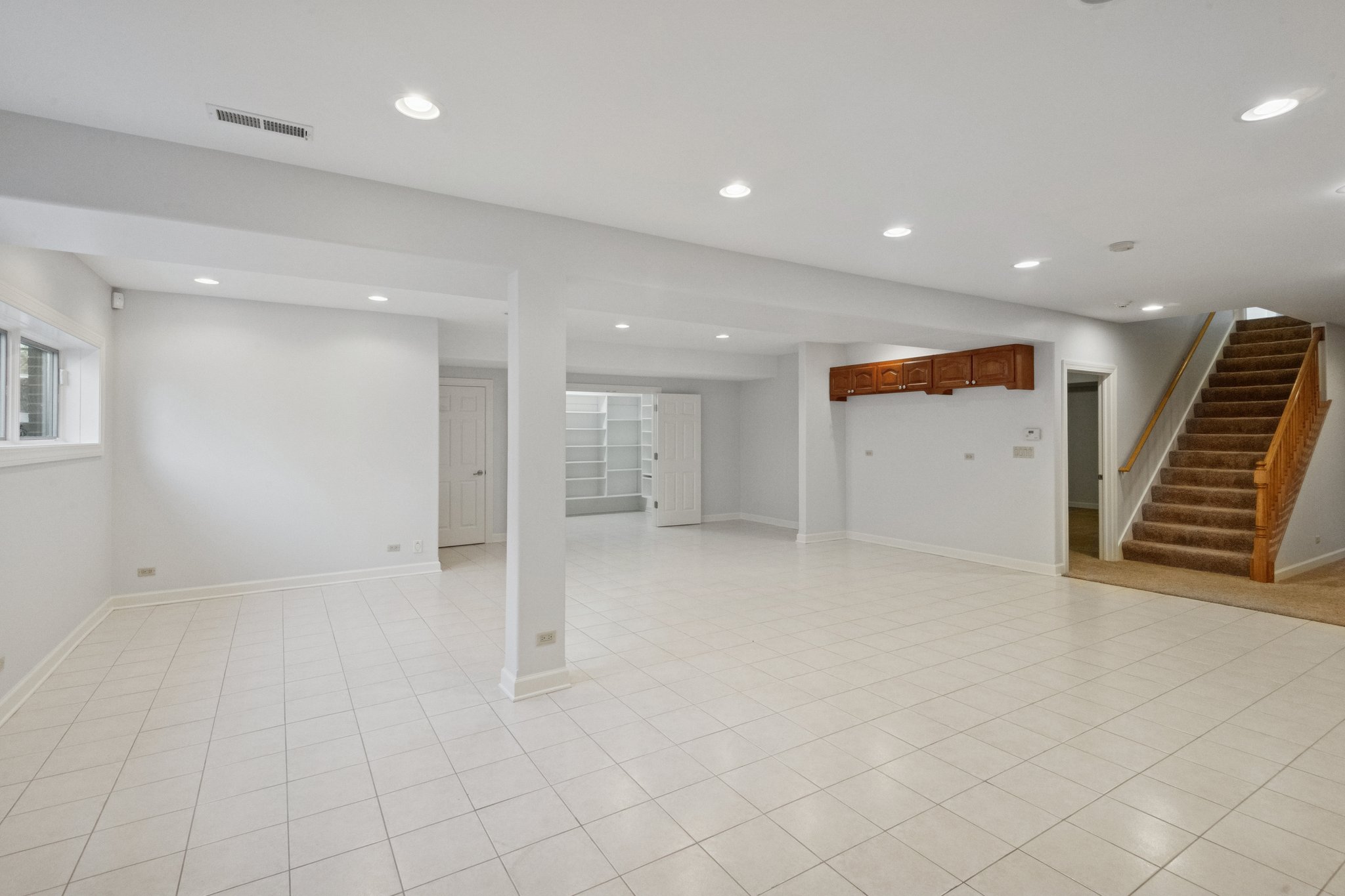 1183 - 21W770 Glen Park Rd_038.jpg