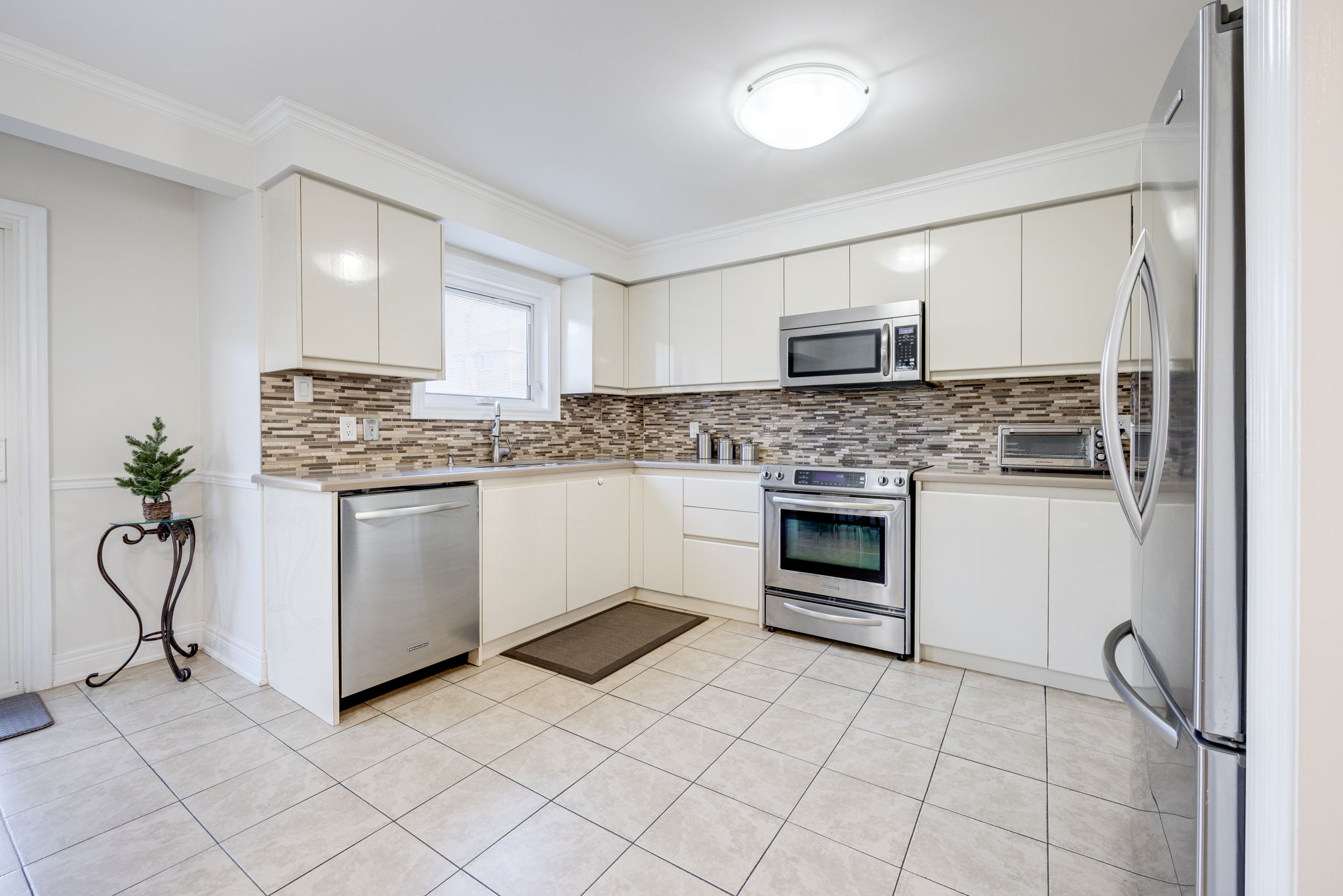 Vaughan property showcase — delivered property photograph 16