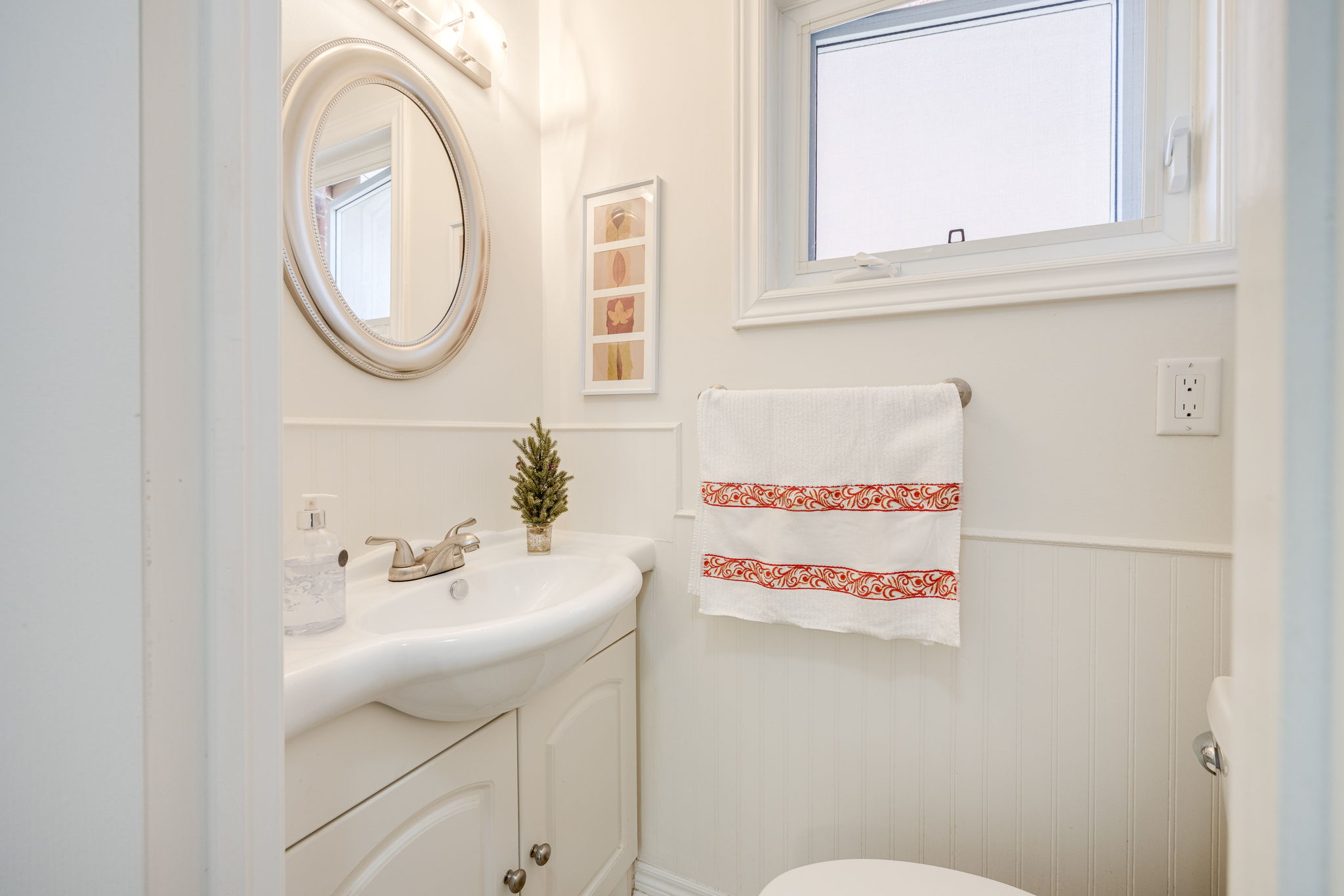 Vaughan property showcase — delivered property photograph 24