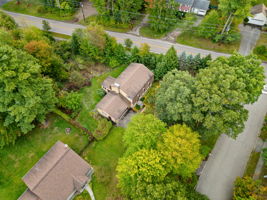  Photo 52
