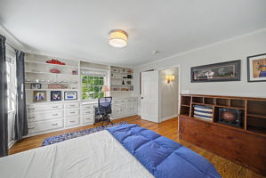  Photo 46