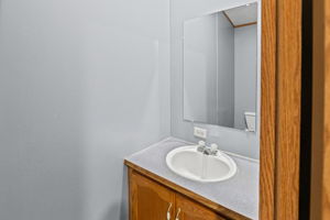  Photo 33
