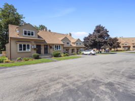 22 Casablanca Ct, Haverhill, MA 33