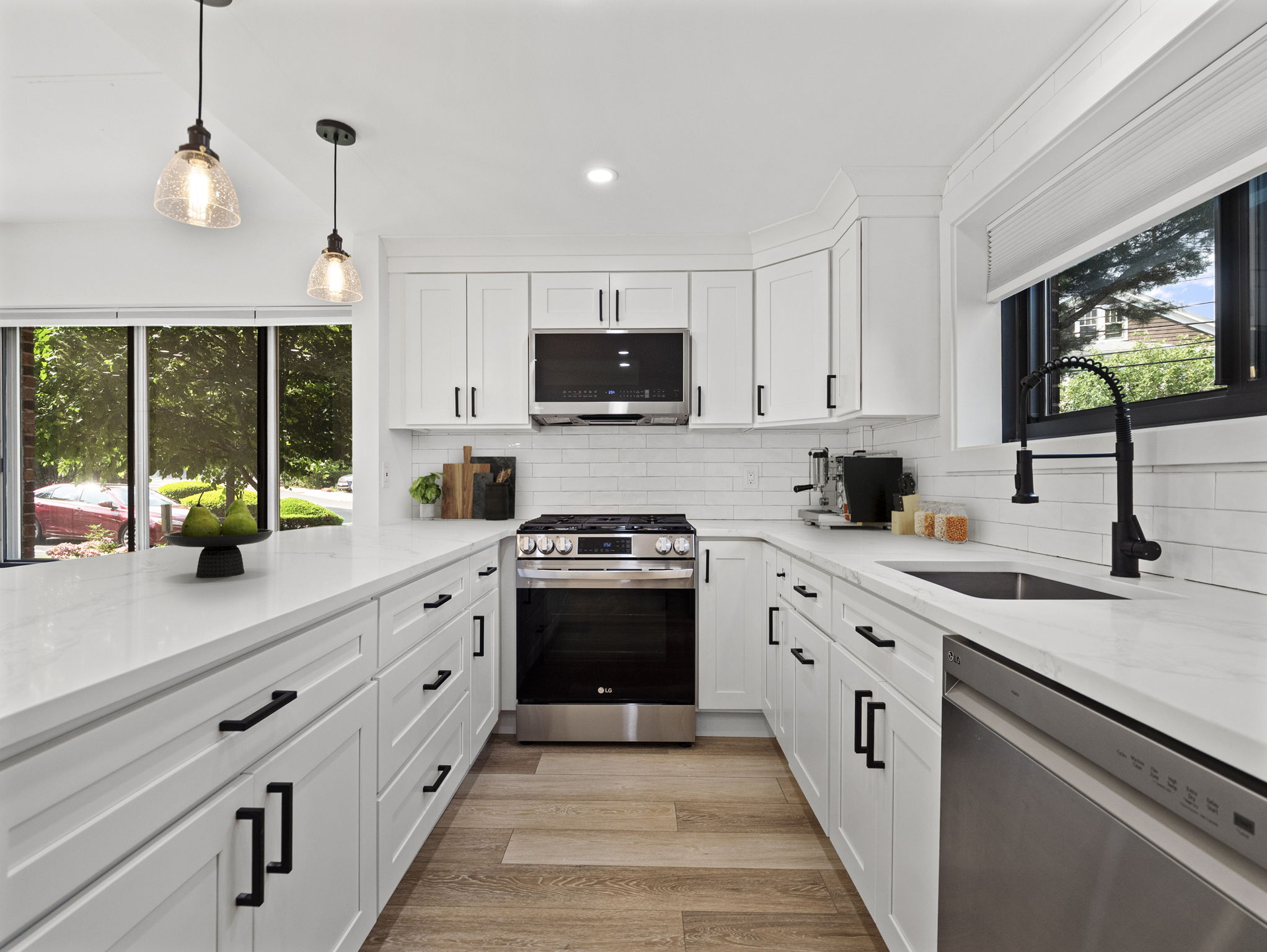 22 Chestnut Pl G1 Brookline MA 23 Kitchen_final
