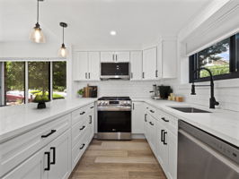 22 Chestnut Pl G1 Brookline MA 23 Kitchen_final