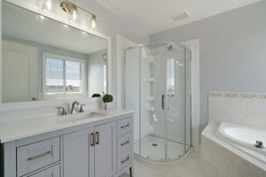  22 Clarke Ave, Orangeville, ON L9W 1J5, US Photo 28