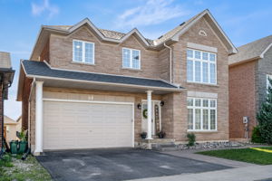  22 Clarke Ave, Orangeville, ON L9W 1J5, US Photo 2