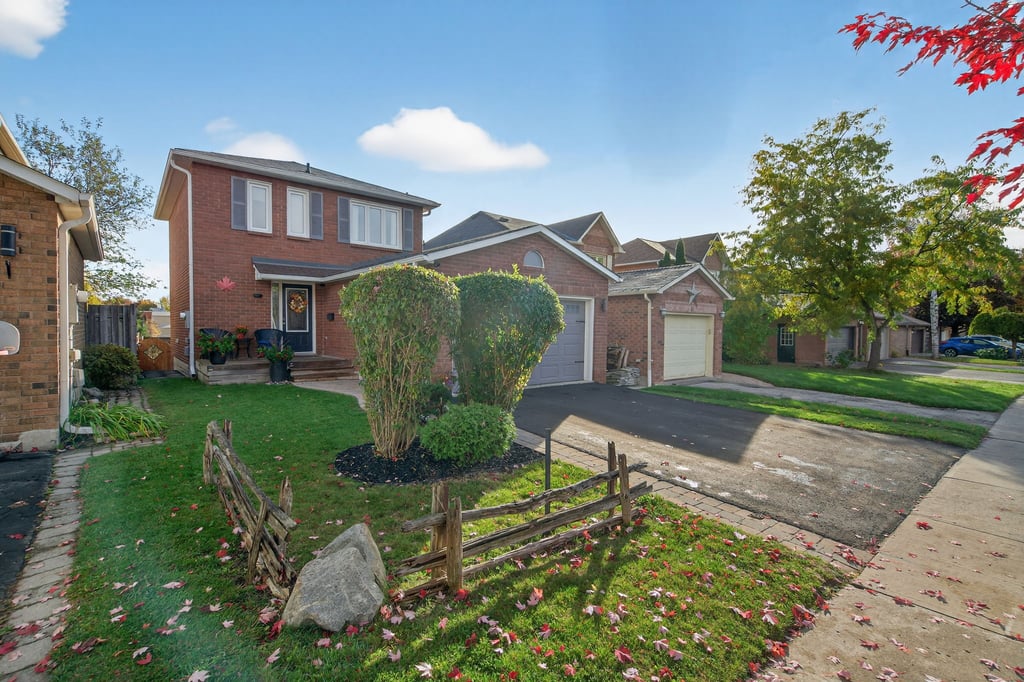 22 Crawford Rose Dr