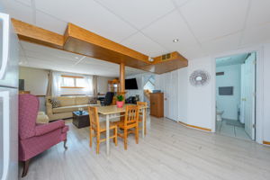  Photo 41