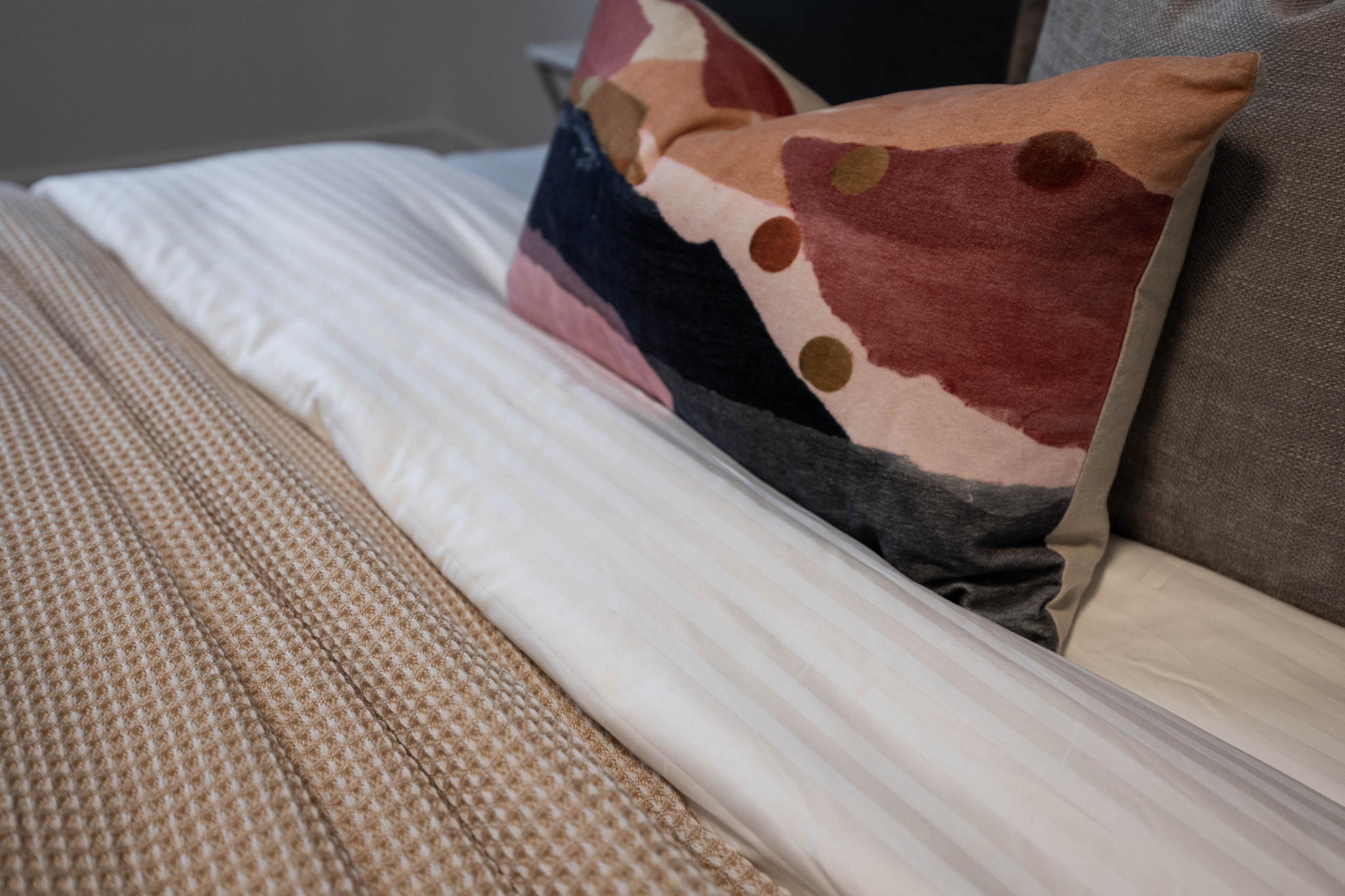 Toronto property showcase — delivered property photograph 81
