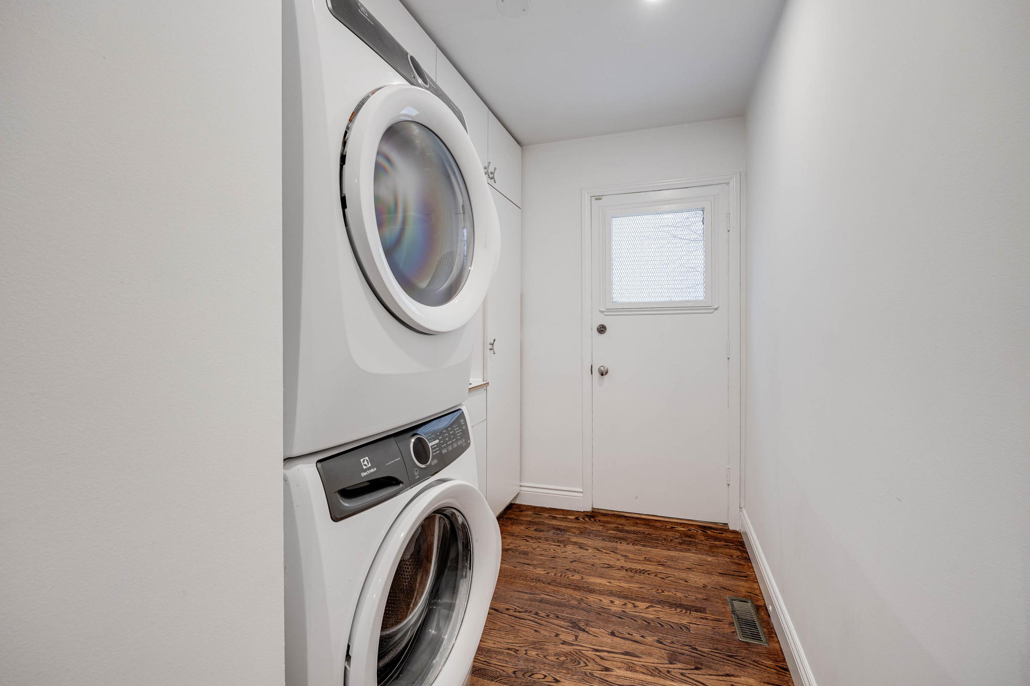 Toronto property showcase — delivered property photograph 22