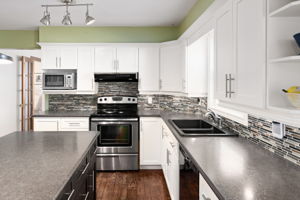  22 Greenwood Crescent, Orangeville, ON L9W, US Photo 31