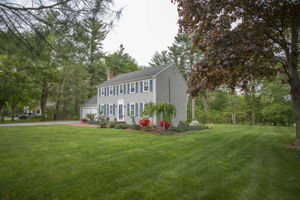  22 Heritage Hill Dr, Lakeville, MA 02347, US Photo 1
