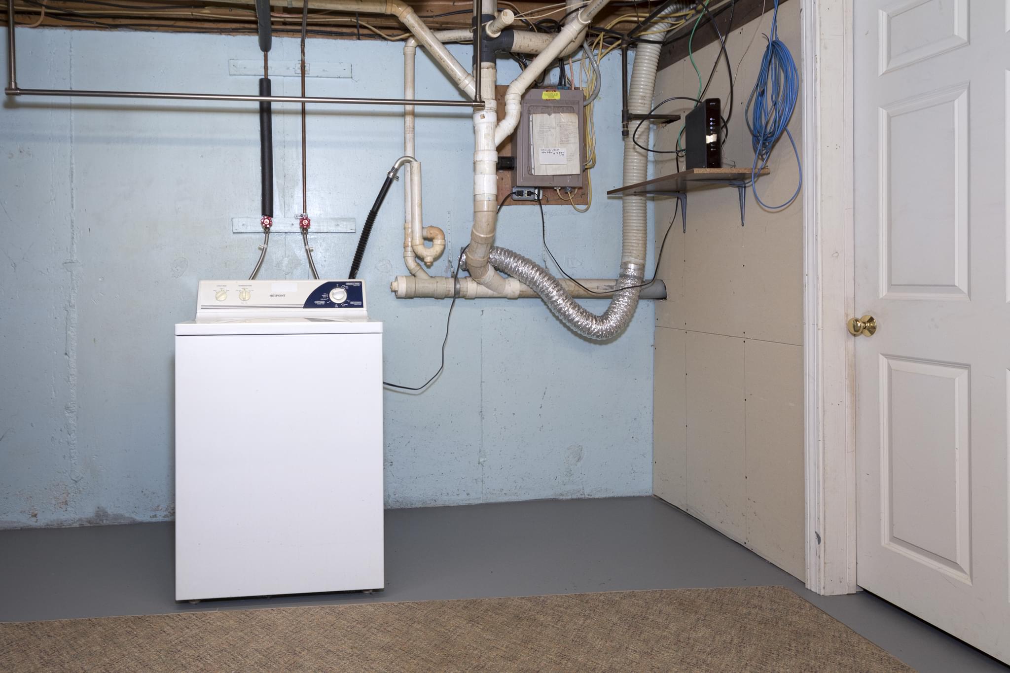 22 Hopkins Drive, Whitman, Whitman, MA 02382 Tom Sheehan Photography