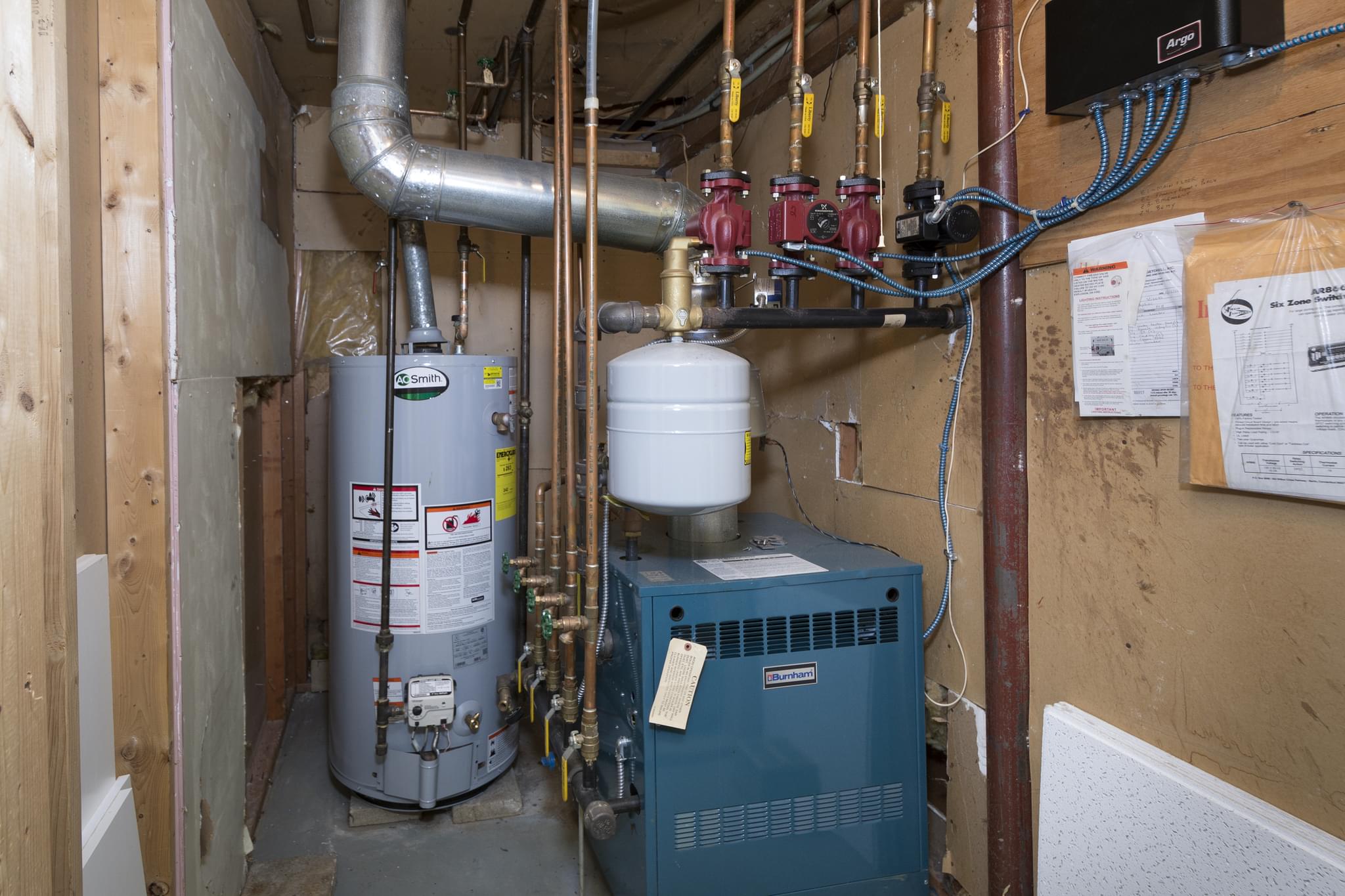 22 Hopkins Drive, Whitman, Whitman, MA 02382 Tom Sheehan Photography