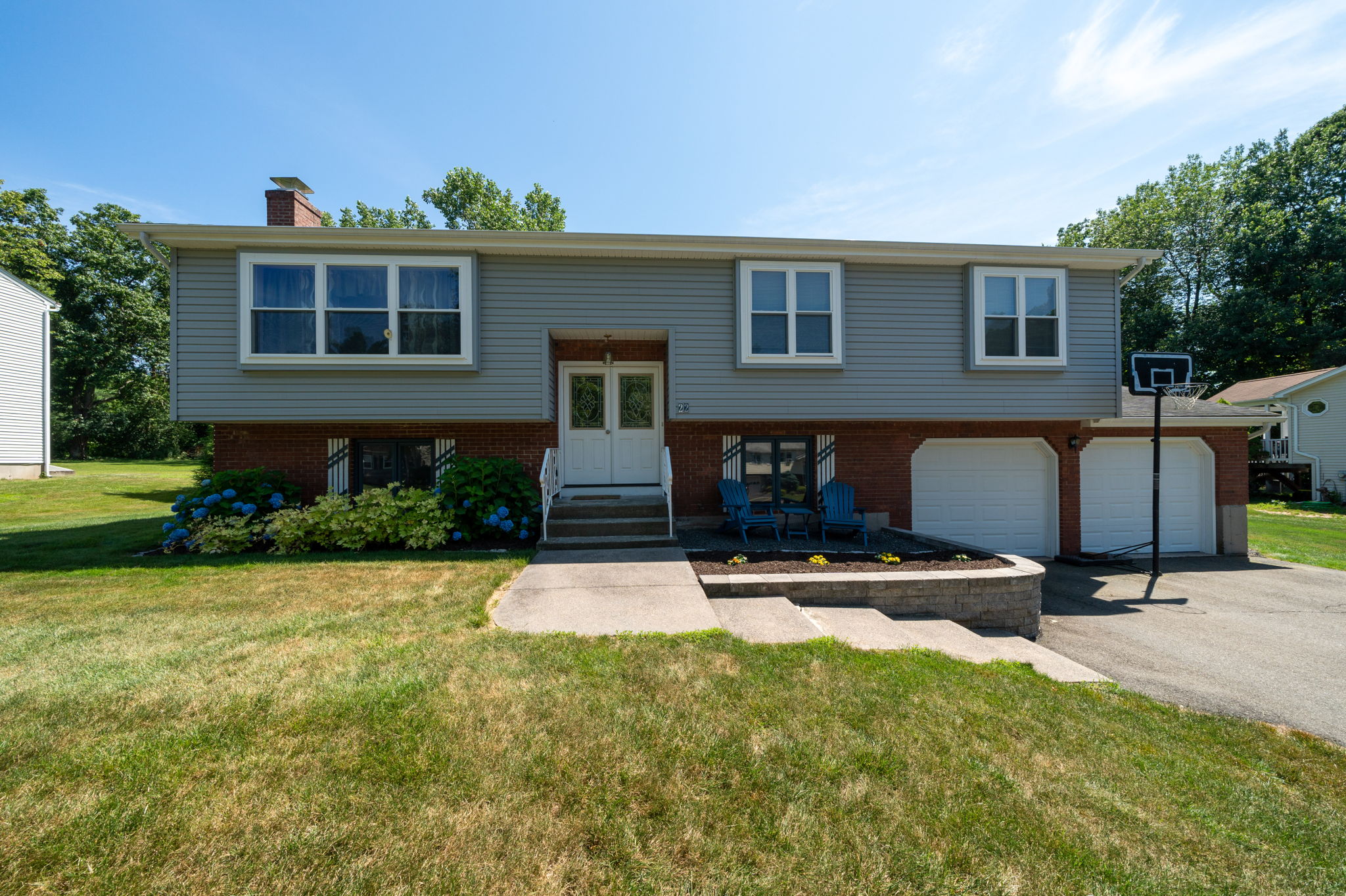 22 Jeremy Woods Dr, Southington, CT 06489 Ed McCullough Photography