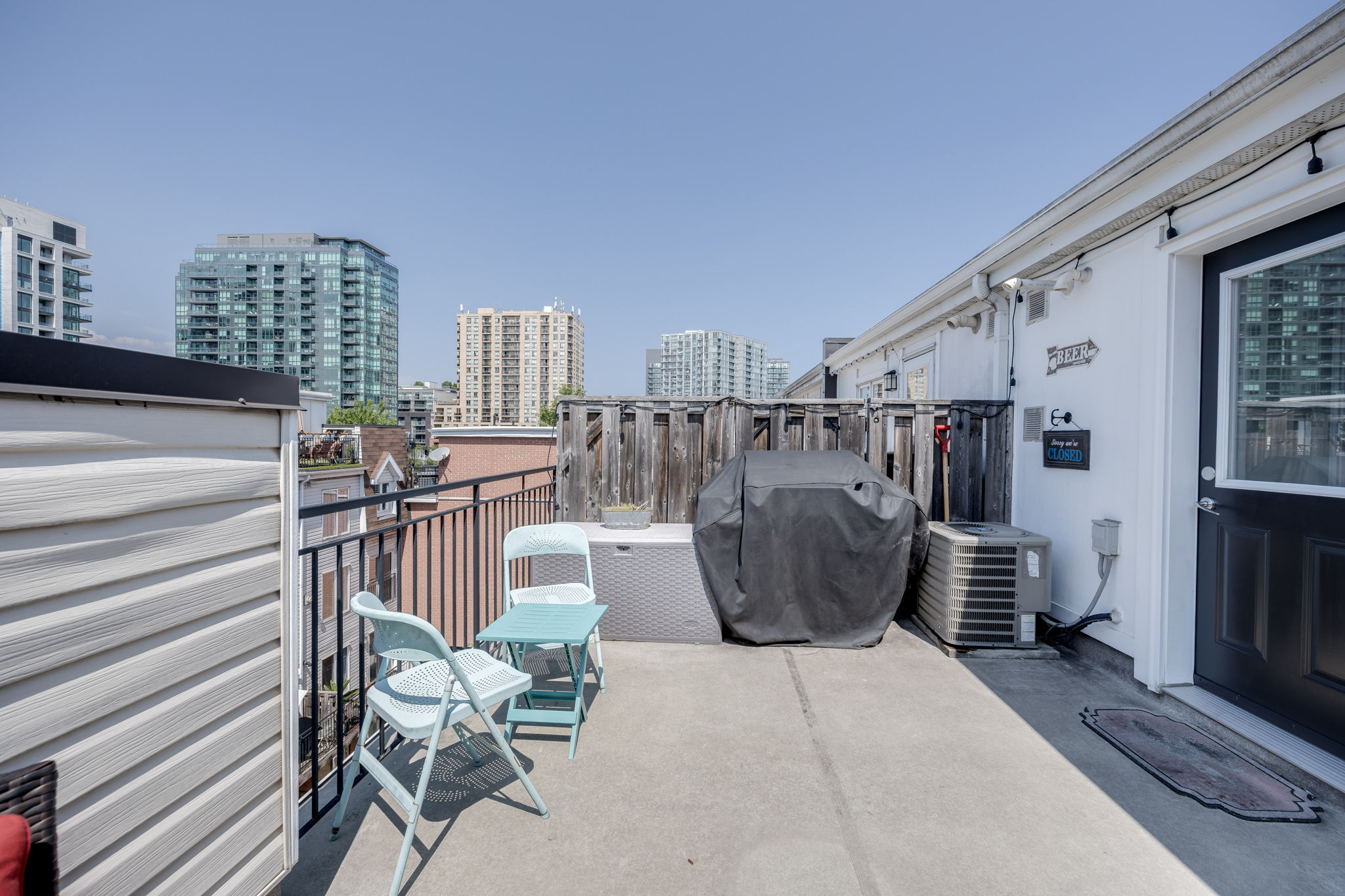 Toronto property showcase — delivered property photograph 25