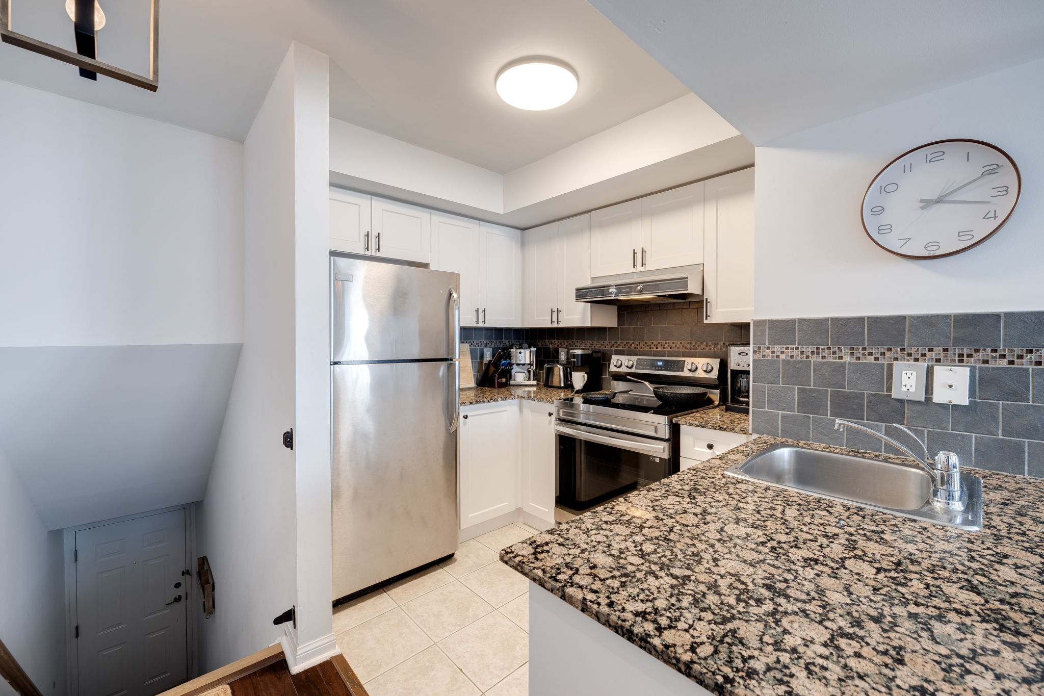 Toronto property showcase — delivered property photograph 6