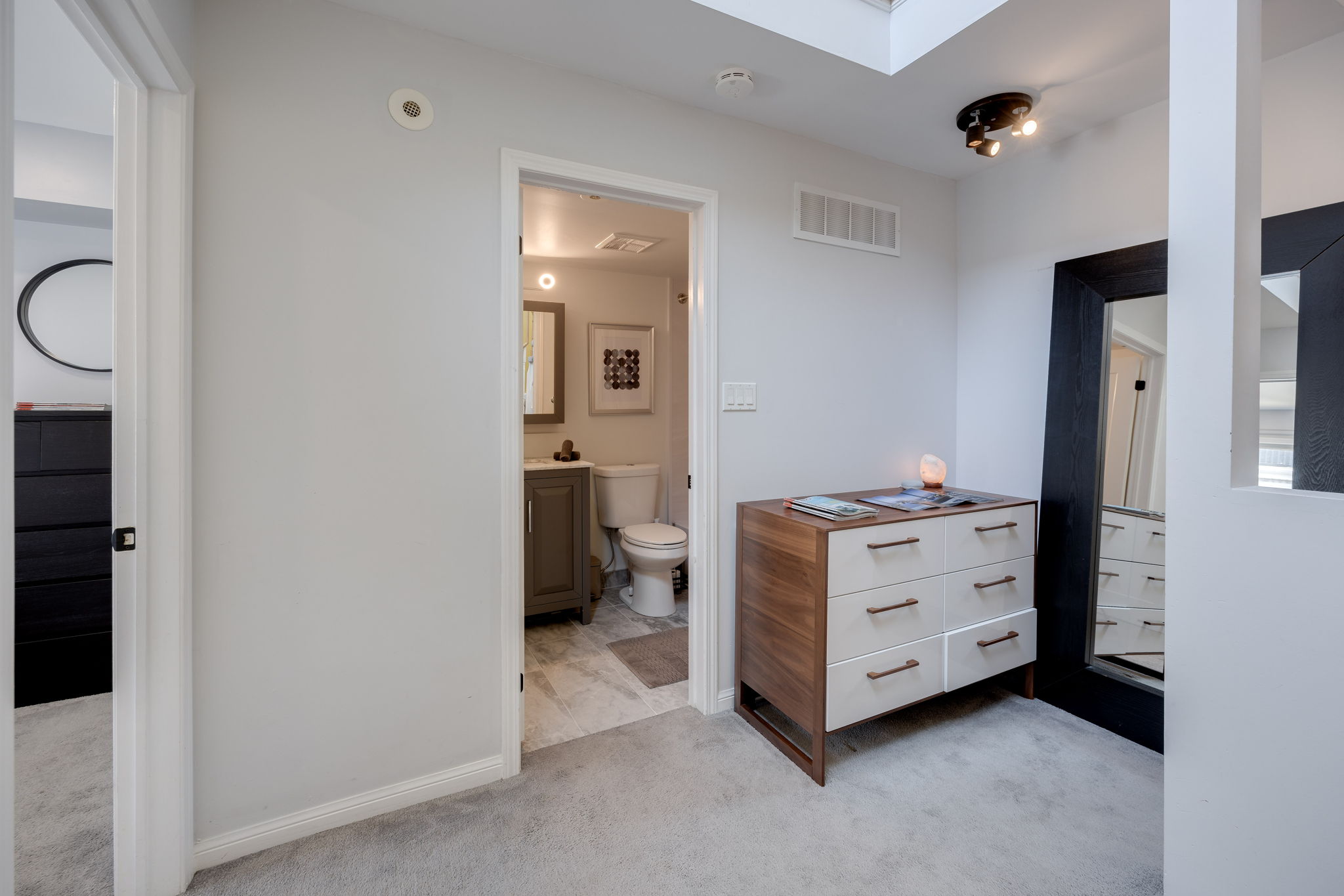 Toronto property showcase — delivered property photograph 12