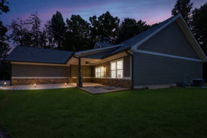  Photo 0