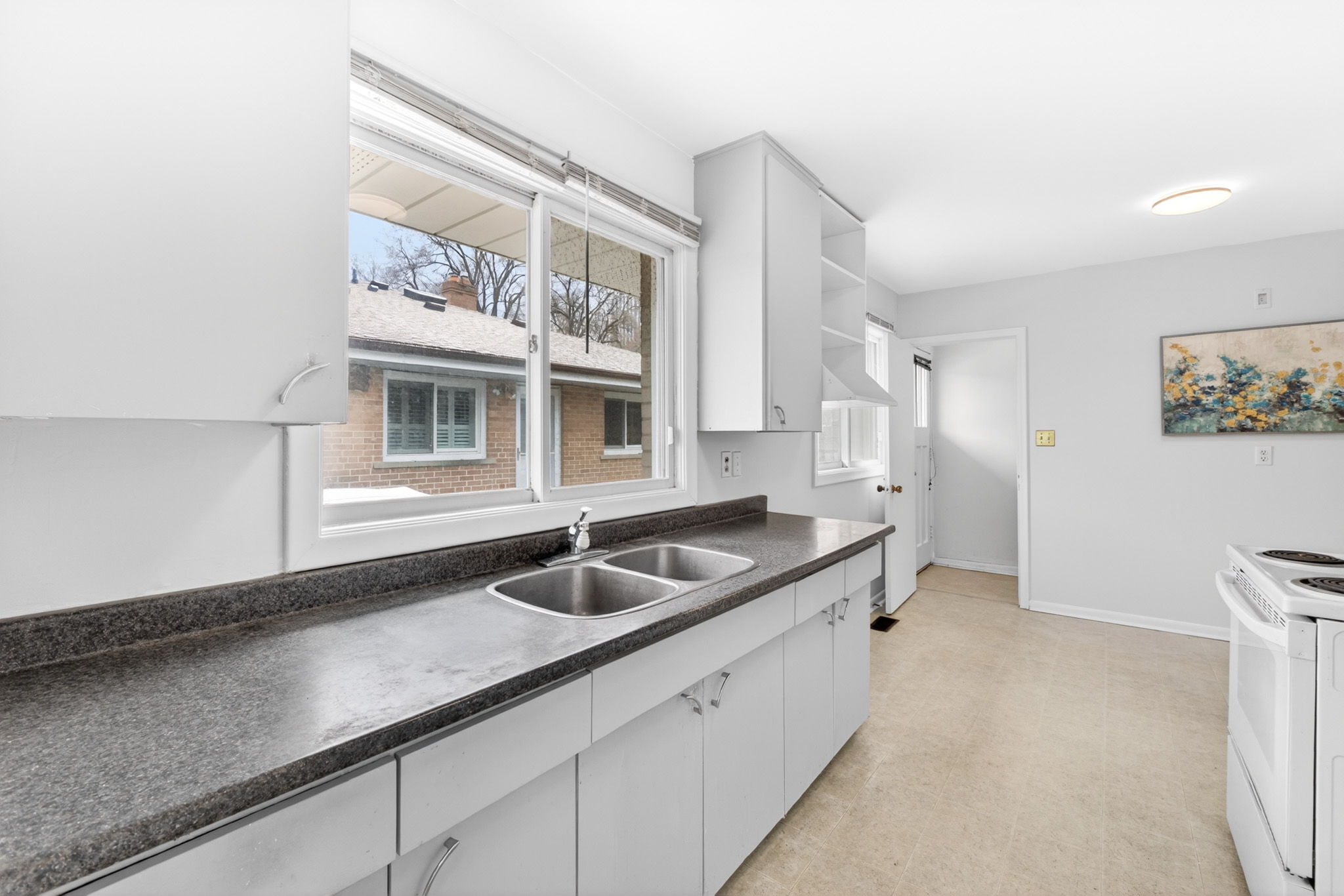 22 Lormar Dr, Etobicoke, ON M9B 4V6, Canada Photo 8