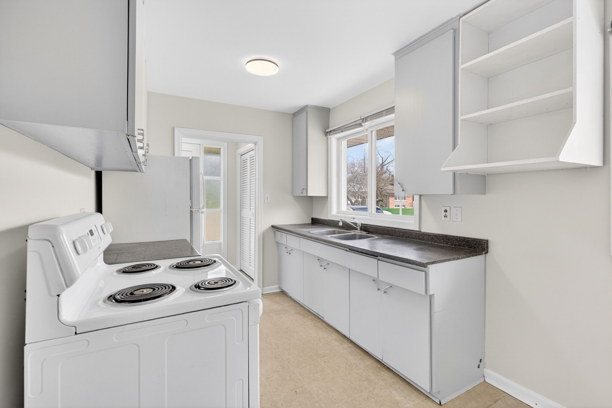22 Lormar Dr, Etobicoke, ON M9B 4V6, Canada Photo 24