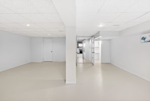 22 Lormar Dr, Etobicoke, ON M9B 4V6, Canada Photo 16