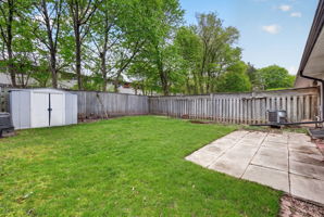 22 Lormar Dr, Etobicoke, ON M9B 4V6, Canada Photo 50