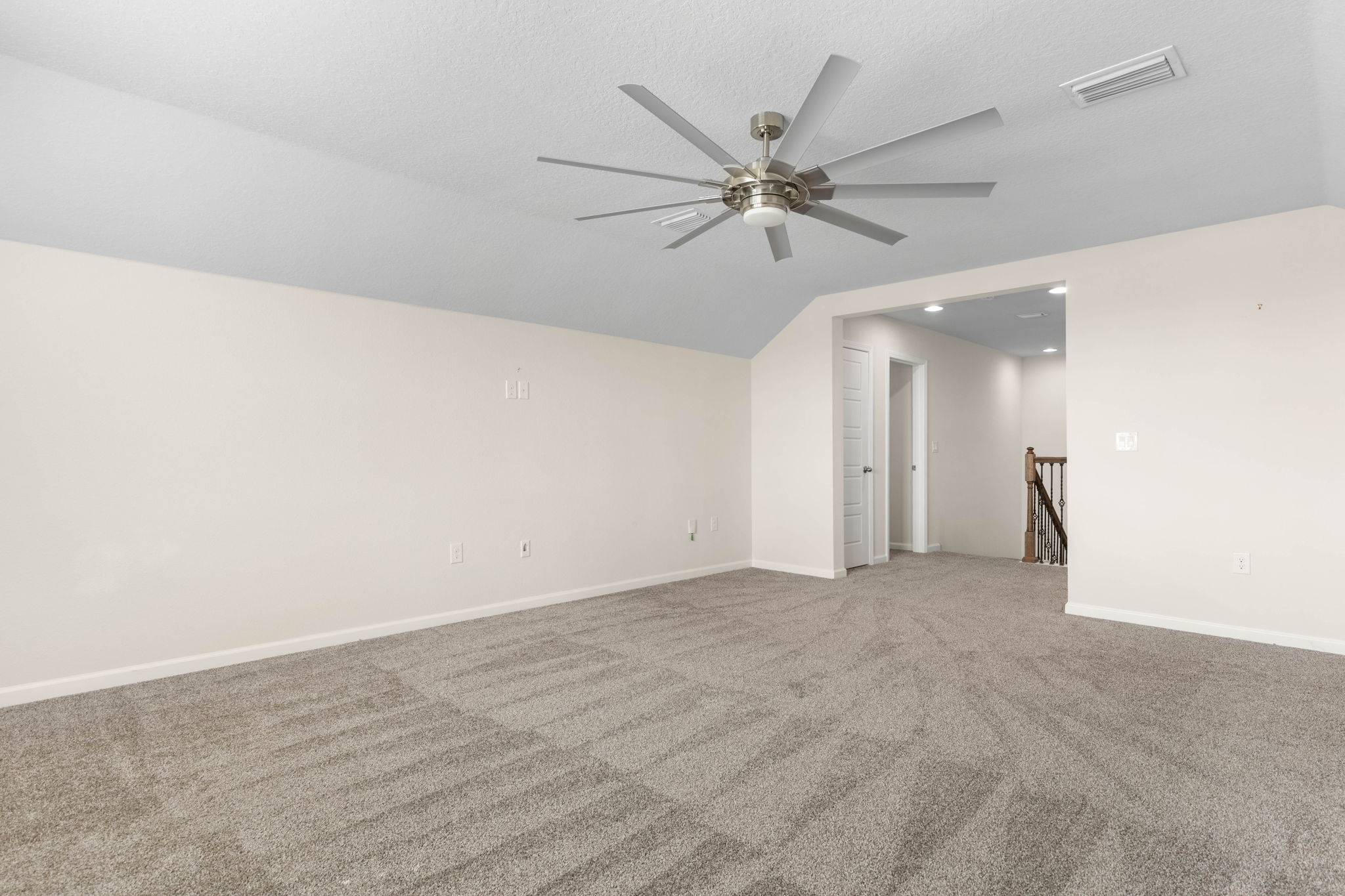 Upstairs Bonus Room