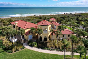 Oceanfront Clubhouse and Pool