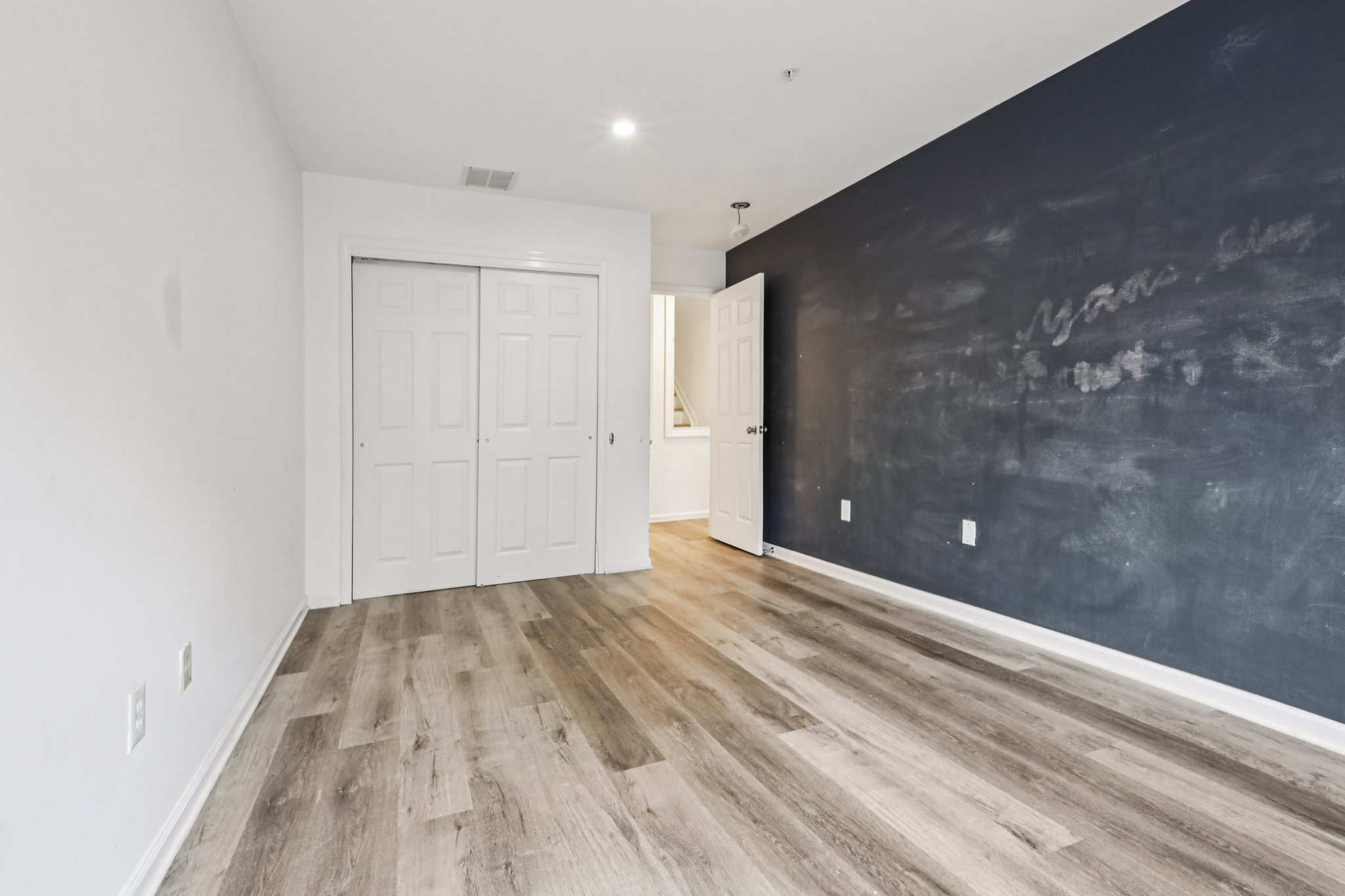 Lydia Dr-S1309-047.jpg