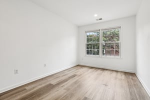 Lydia Dr-S1309-041.jpg