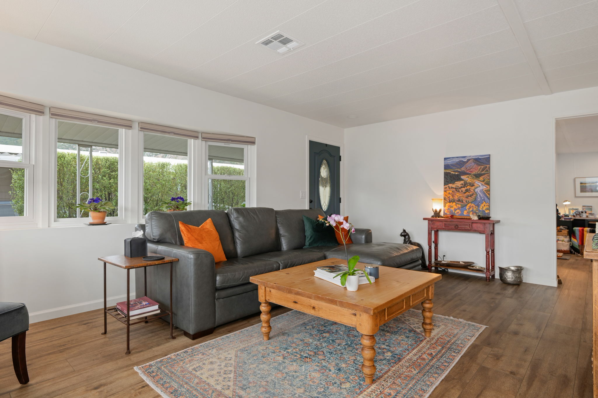 08-Living Room