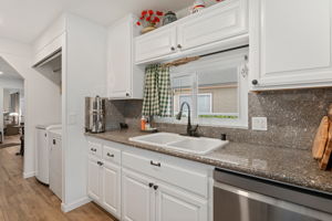 14-Kitchen