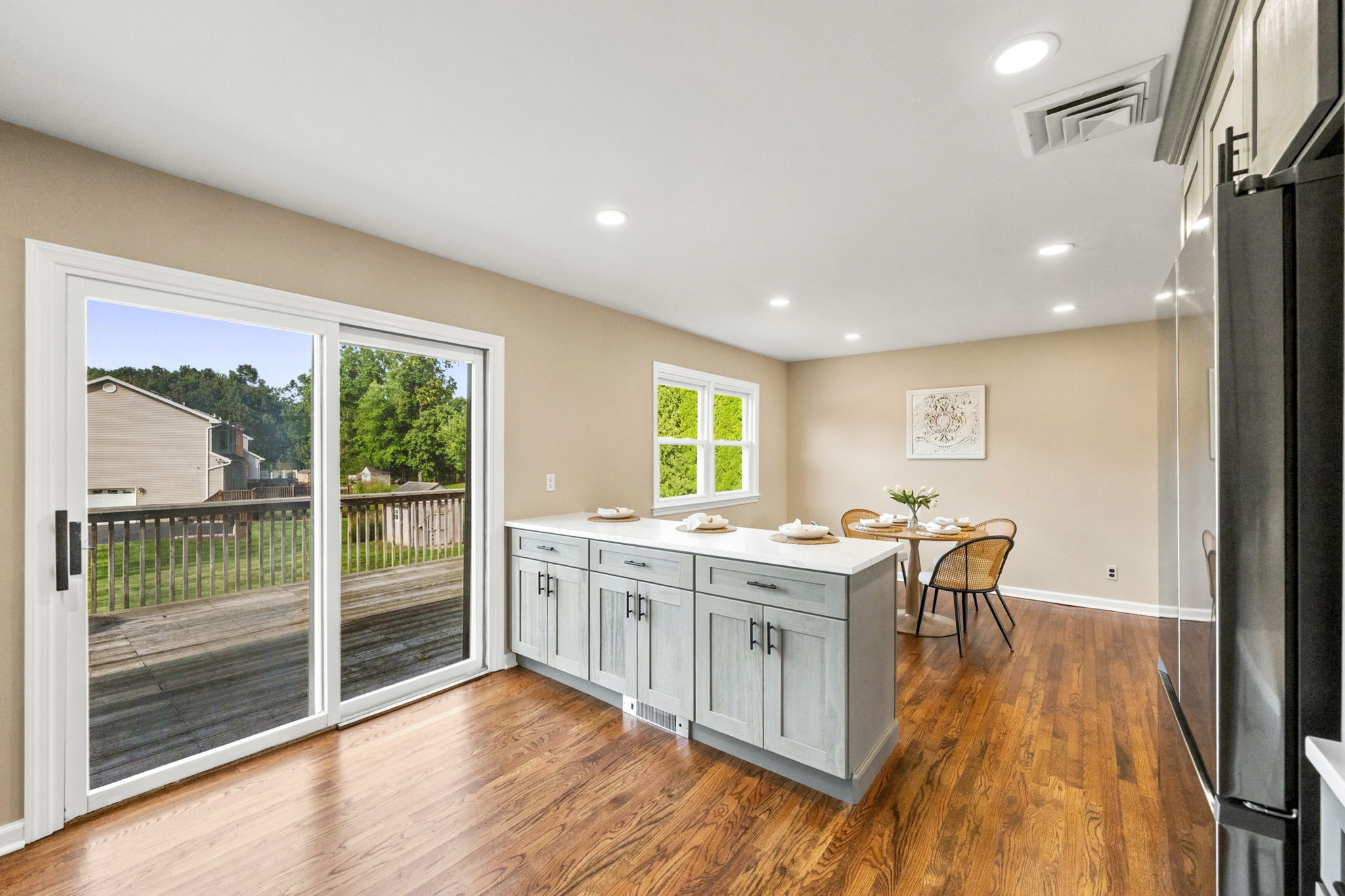 Newly modernized kitchen; beautiful hardwood floors, freshly painted, new cabinets, new ss appliances.