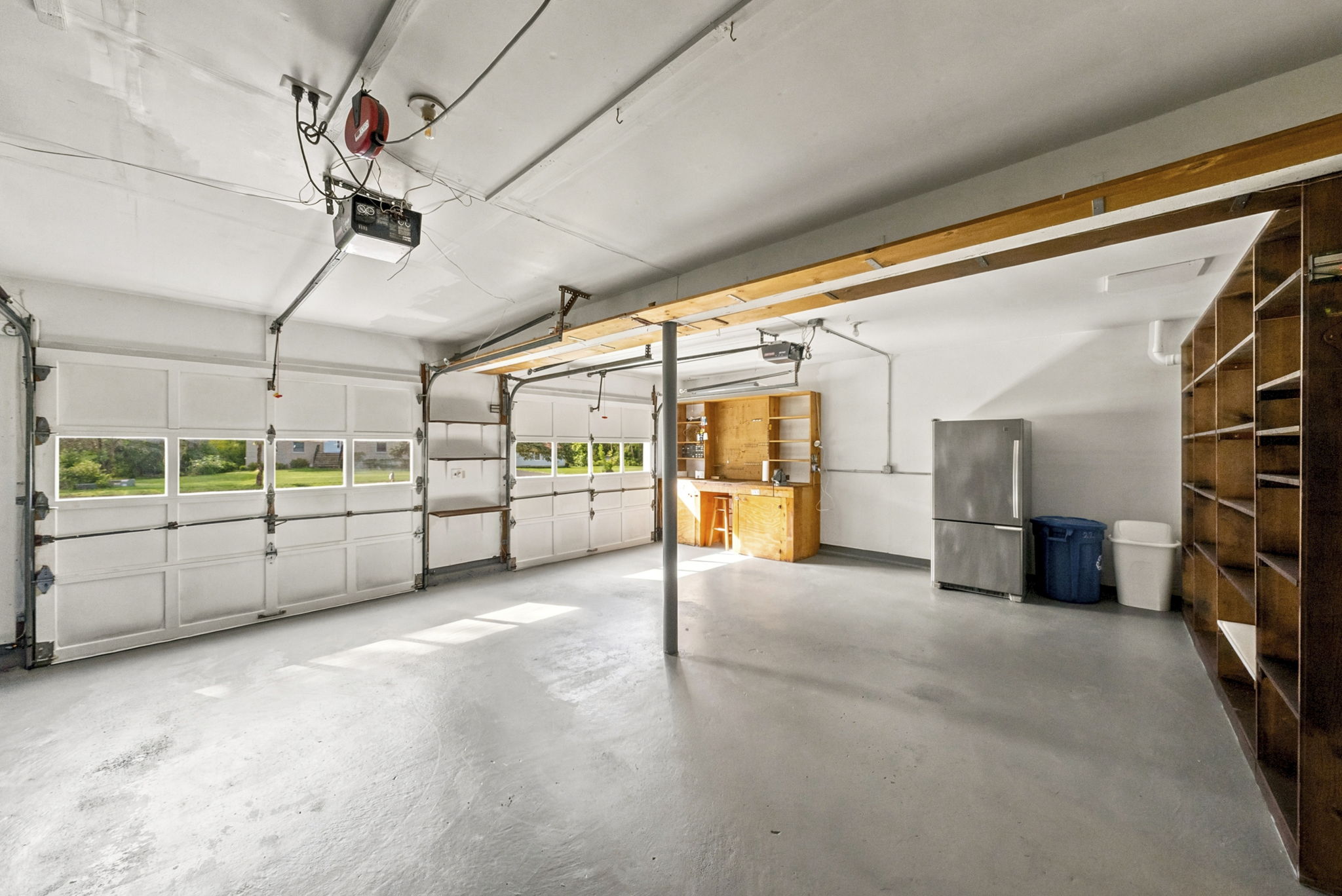 Freshly Painted 2 Car Garage -Ground Level
