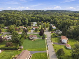 Located in a timeless Towaco neighborhood with sidewalks, tree-lined streets and two nearby cul-de-sacs, the home is close to Montville Township schools, Montville Community Park, the Towaco train station, Rails Steakhouse, local restaurants and shops, and Routes 287, 80 and 46.