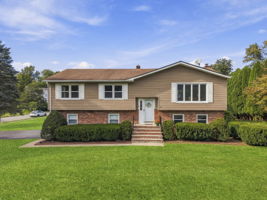 Welcome Home! Located in a timeless Towaco neighborhood with sidewalks, tree-lined streets and two nearby cul-de-sacs, the home is close to Montville Township schools, Montville Community Park, the Towaco train station, Rails Steakhouse, local restaurants and shops, and Routes 287, 80 and 46.