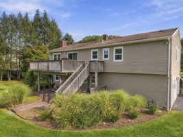 Two Tier Entertaining Living & Entertaining